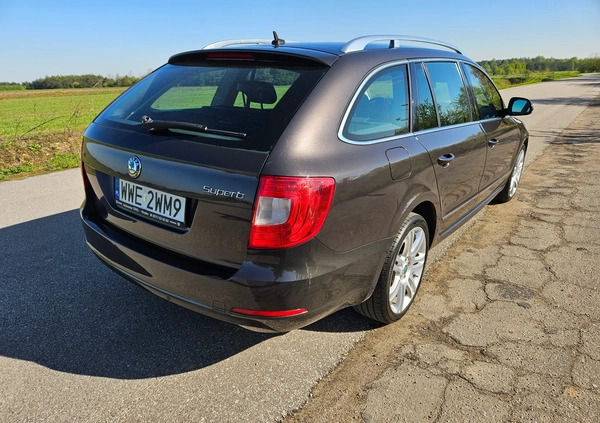 Skoda Superb cena 27900 przebieg: 301871, rok produkcji 2010 z Starogard Gdański małe 466